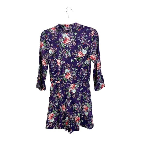 ModCloth Floral‎ Print Romper XS Purple Button Down Pockets V Neck 3/4 Sleeve - Picture 2 of 8